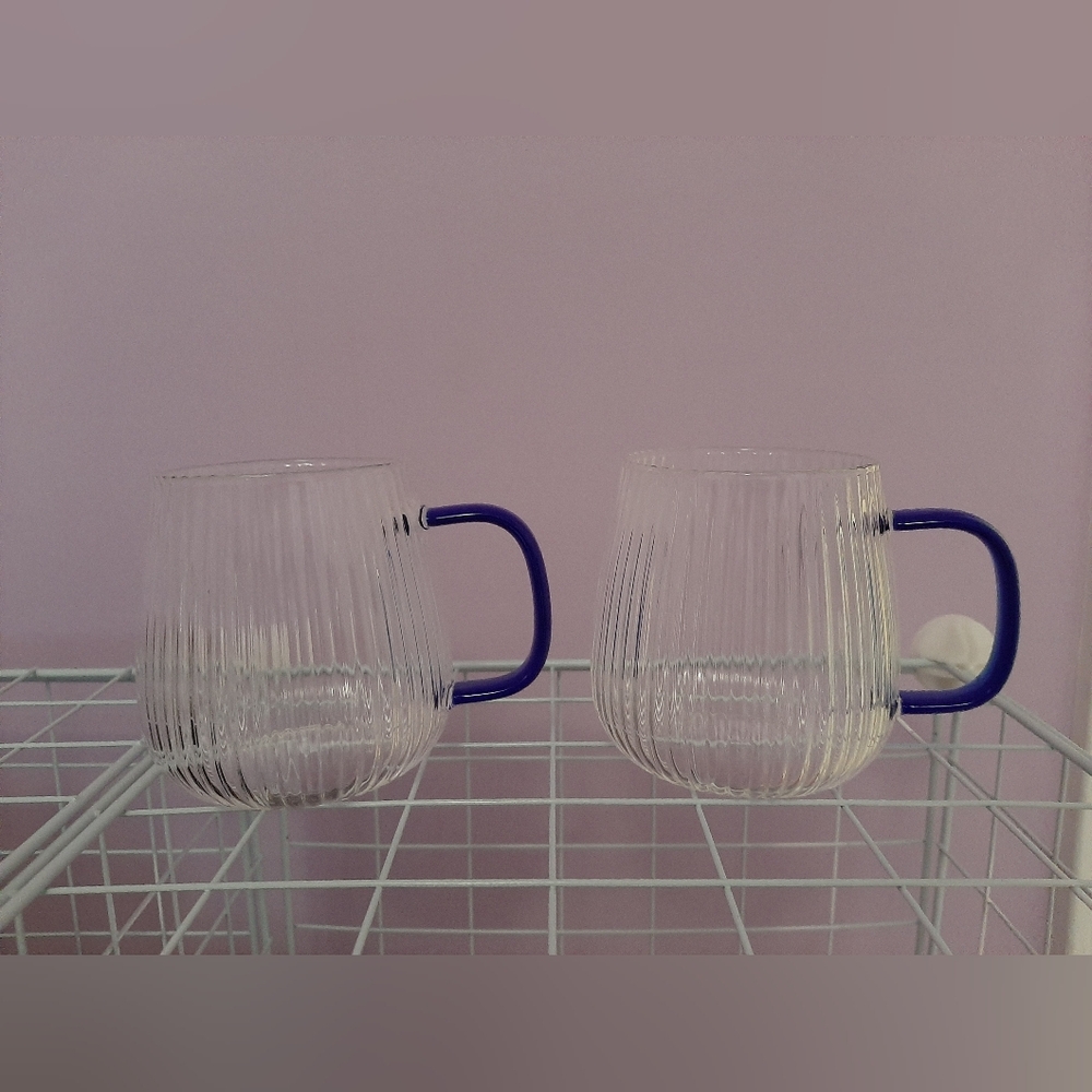 Set Of 2 Clear Ribbed Glass Mugs with Blue Handle